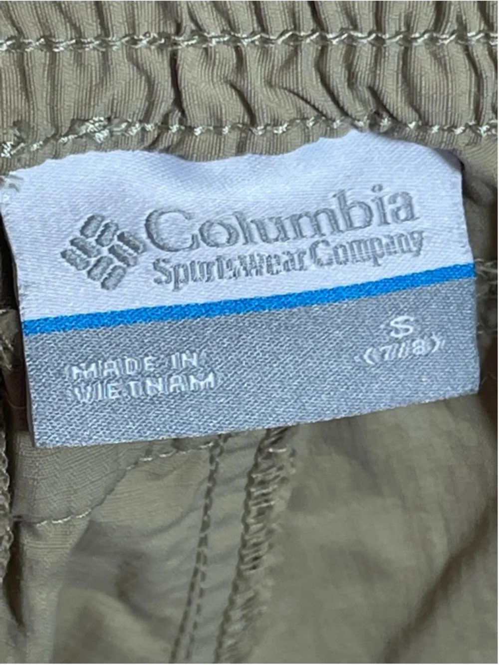 Boys Columbia Khaki Omni-Shade Shorts S 7/8